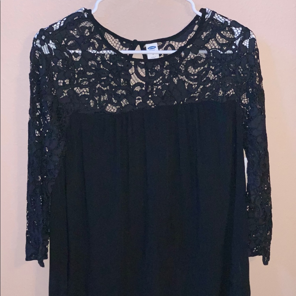 NWT black lace top size small
